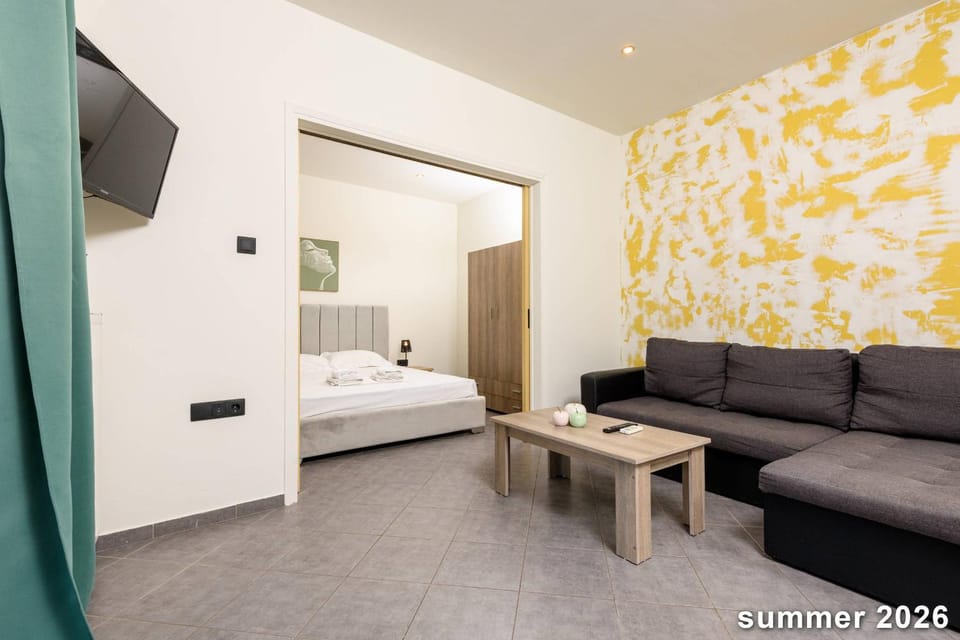 Seating area, Bedroom
