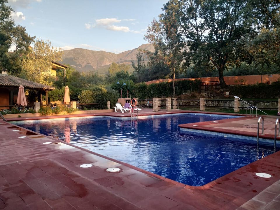 Aldea Vetonia Resort Familiar- PISCINAS-4 Zonas infantiles y deportivas 4 ACTIVIDADES AL DIA HASTA EL 8 DE SEPTIEMBRE CON MONITORES "SE ACEPTAN MASCOTAS DESDE EL 28 DE AGOSTO" Apartment in Valle del Jerte