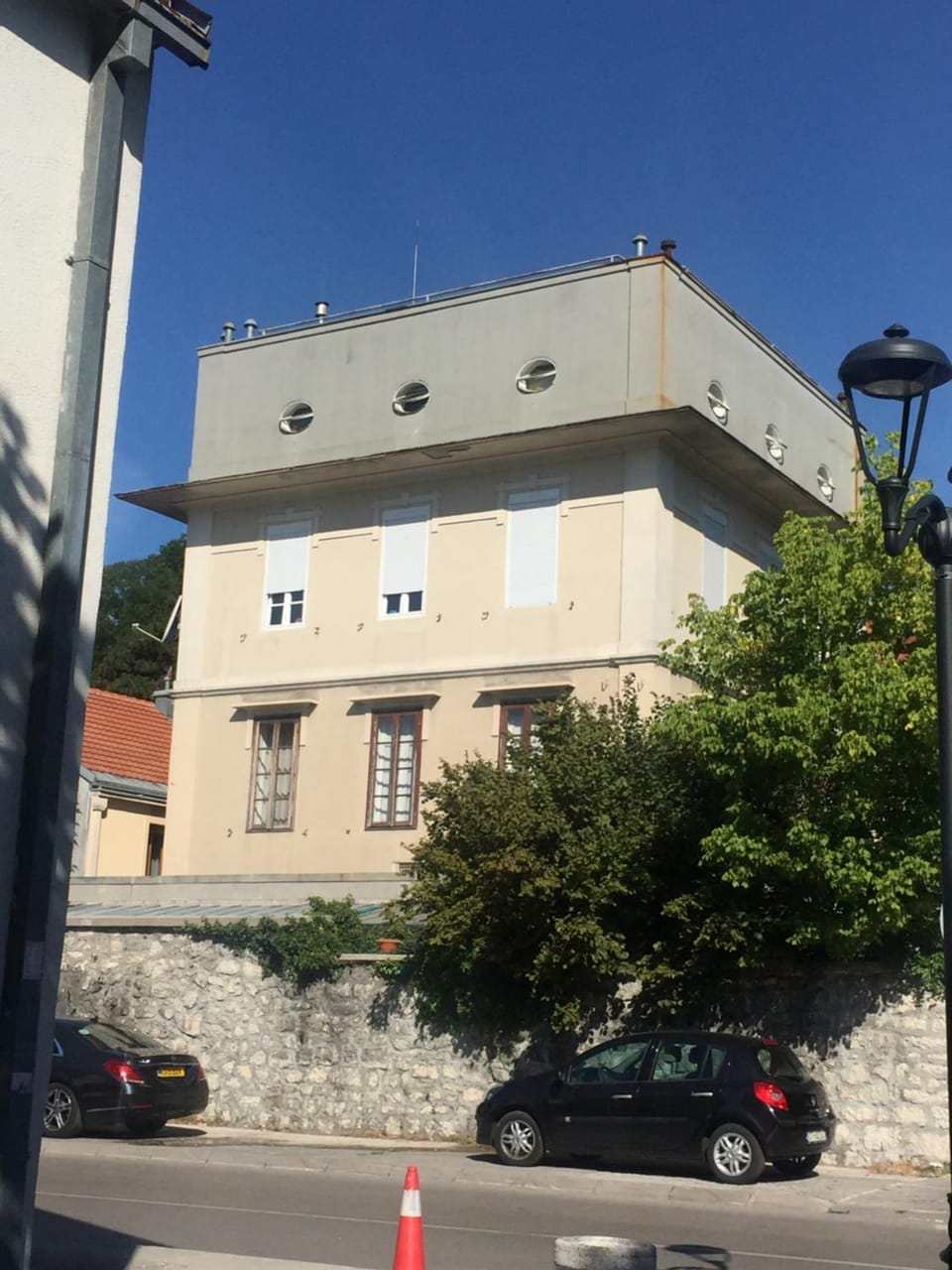 Facade/entrance, Other, On site