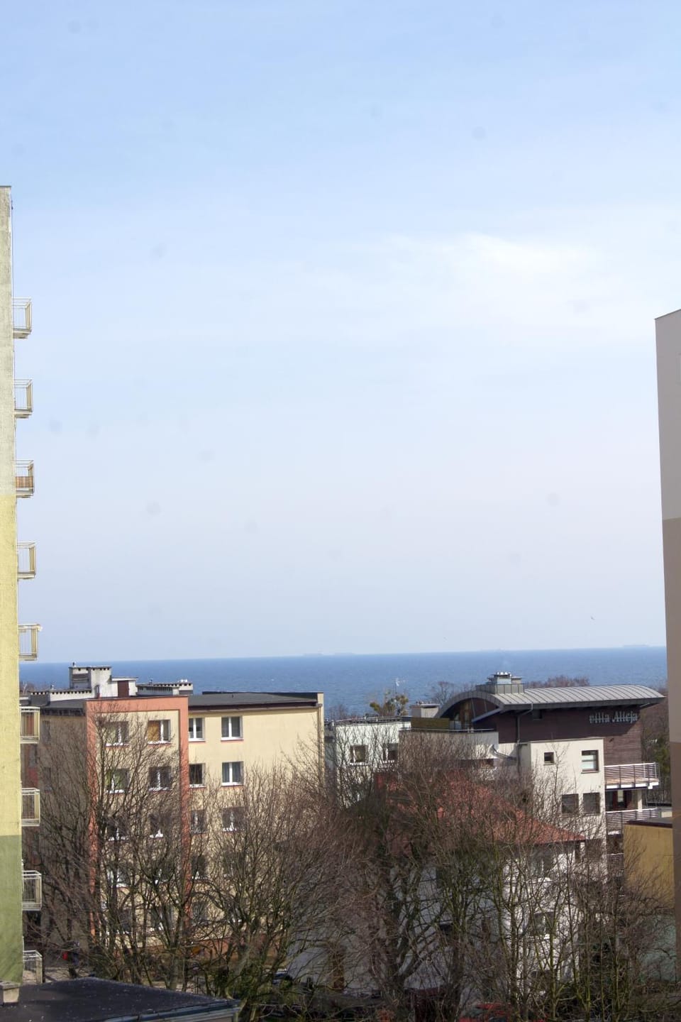 Neighbourhood, Sea view