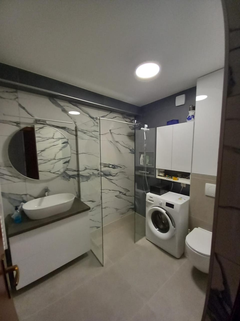 Shower, Bathroom