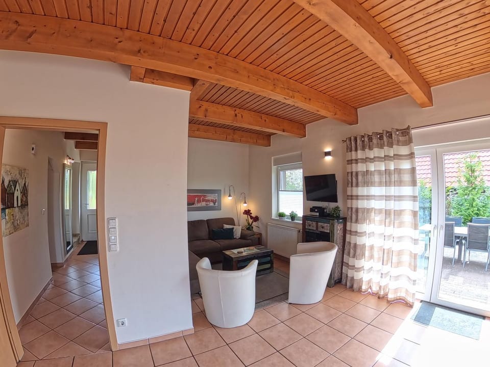 Premium-Ferienhaus Herbstprinz im Feriendorf Altes Land direkt an der Elbe House in Schleswig-Holstein