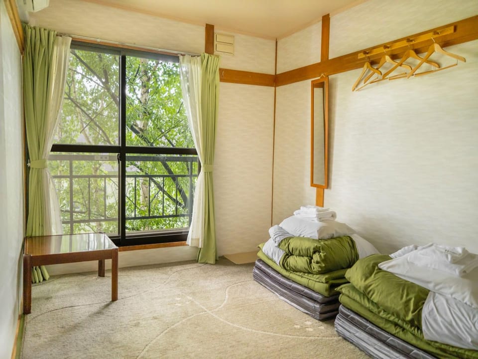 View (from property/room), Photo of the whole room, Bedroom, towels