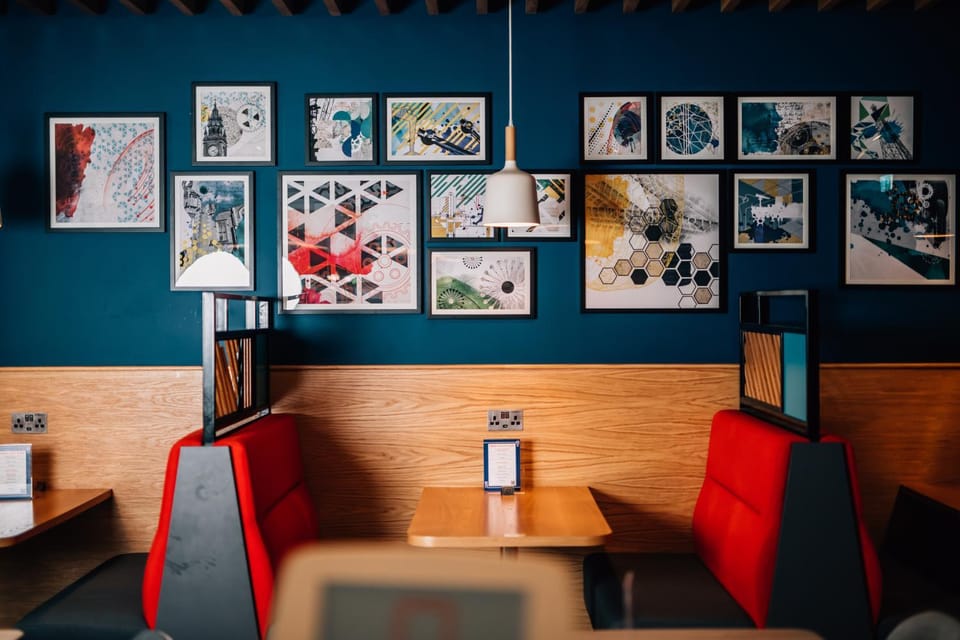 Restaurant/places to eat, Lobby or reception