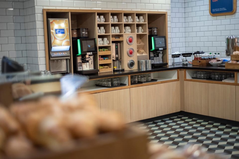 Breakfast, Buffet breakfast