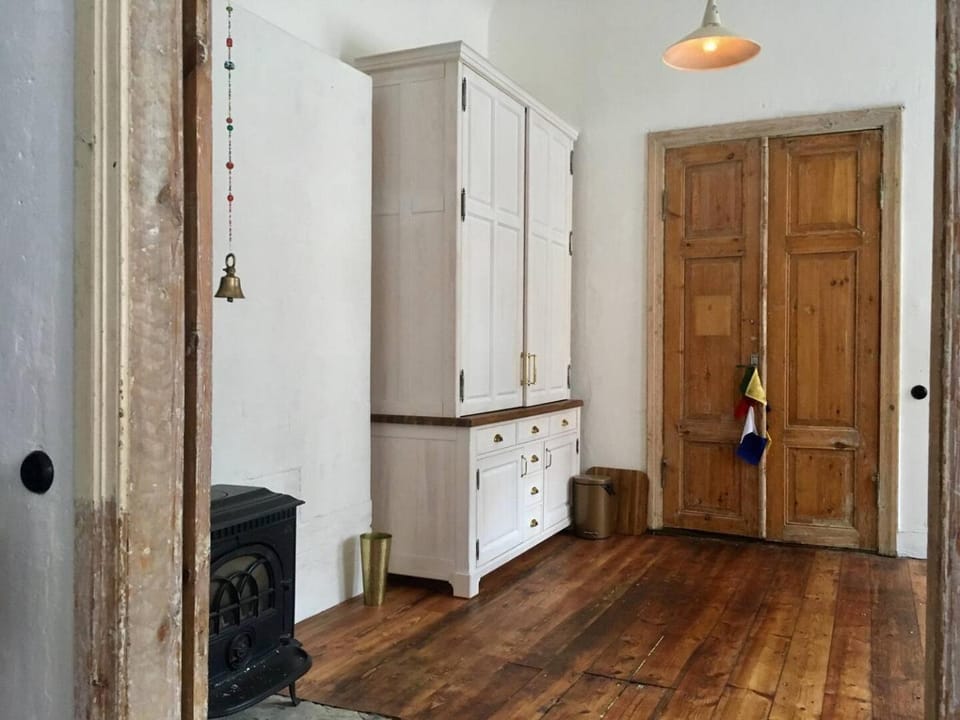 Kitchen or kitchenette, kitchen, kitchen