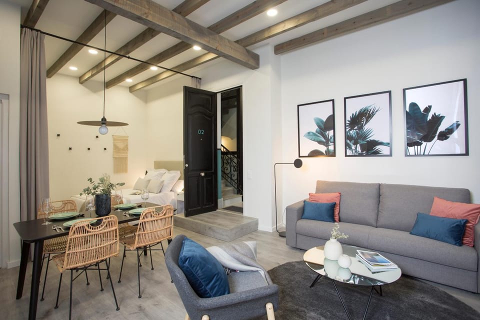 Living room, Dining area, Bedroom