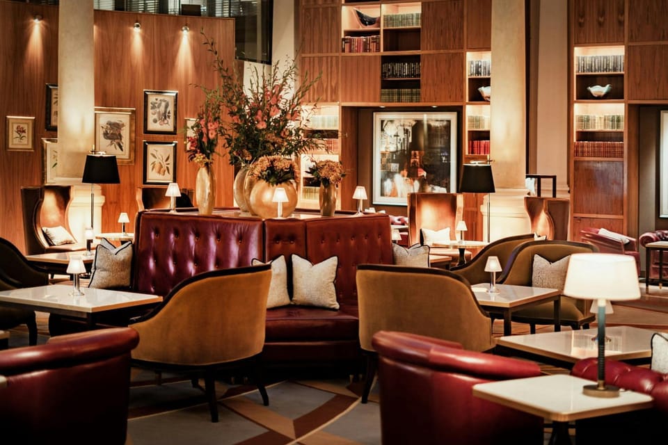 Lounge or bar