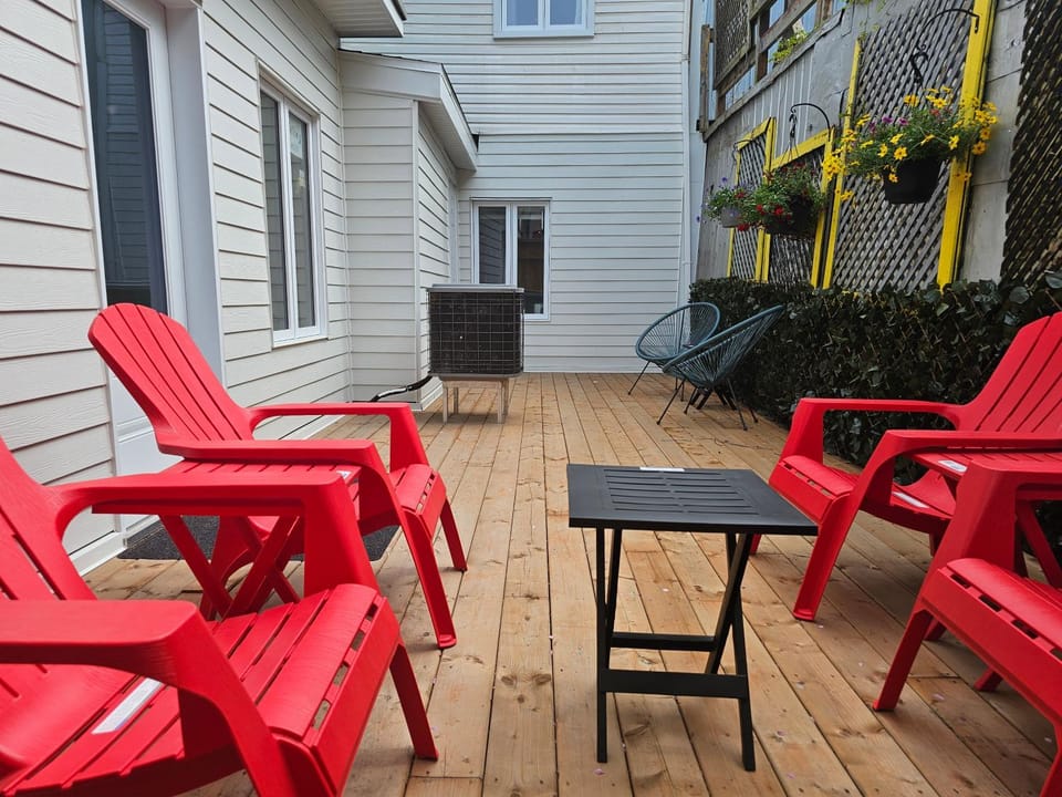 Place des Arts by Hébergements DCL Apartment in Quebec City