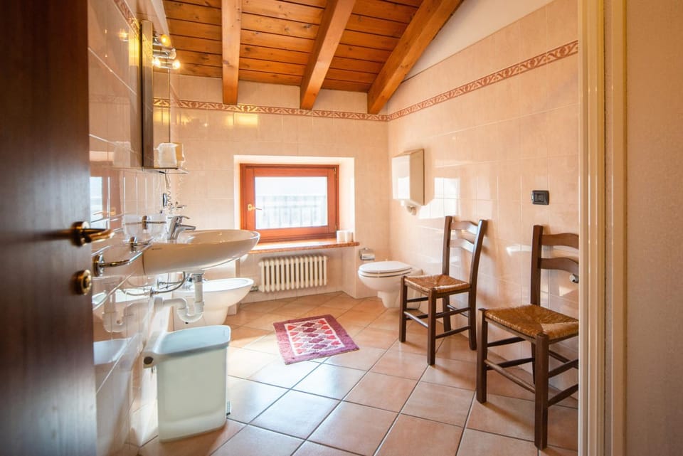 Albergo Al Platano Hotel in Lake Garda
