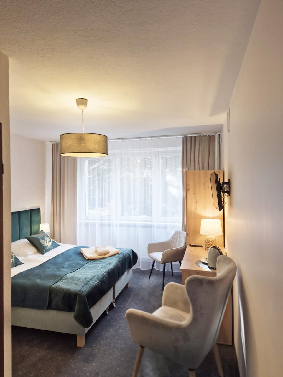 Bed, Bedroom, wardrobe