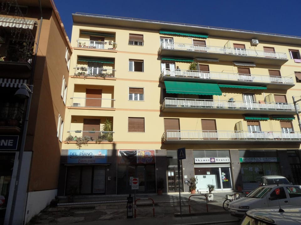 Property building, Facade/entrance