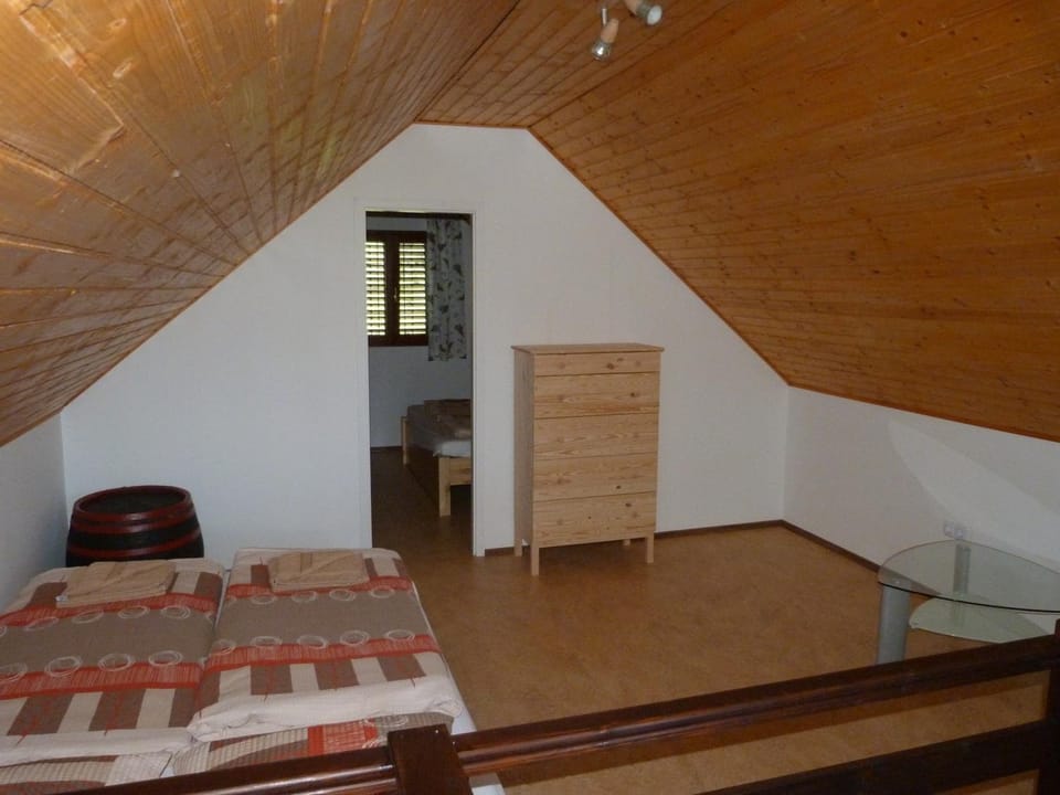 István Pince Vendégház Bed and Breakfast in Hungary