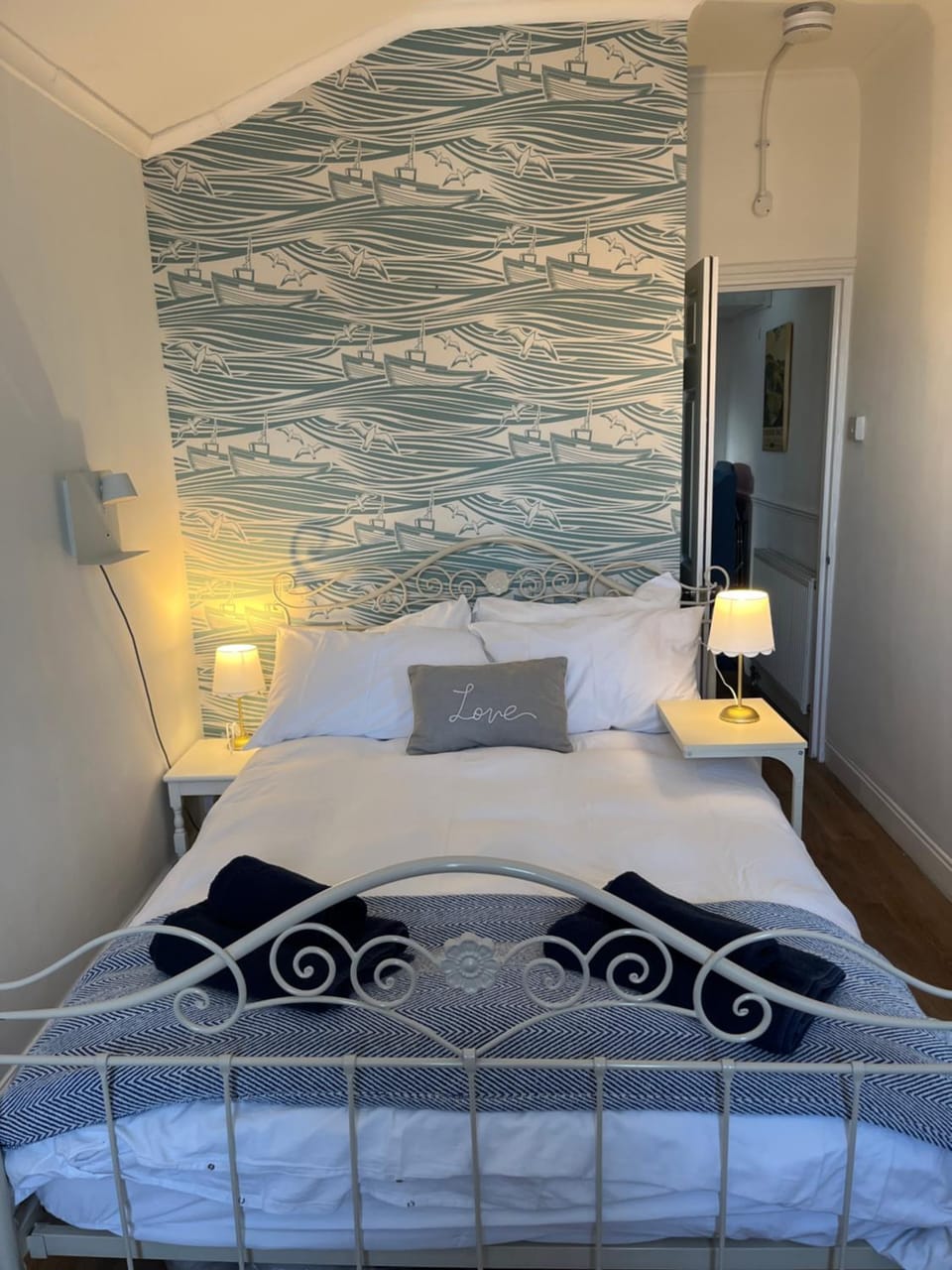 Granby House Holiday Apartments, Apartment 2, In the Old Town, Free On Street Parking included Apartment in Scarborough