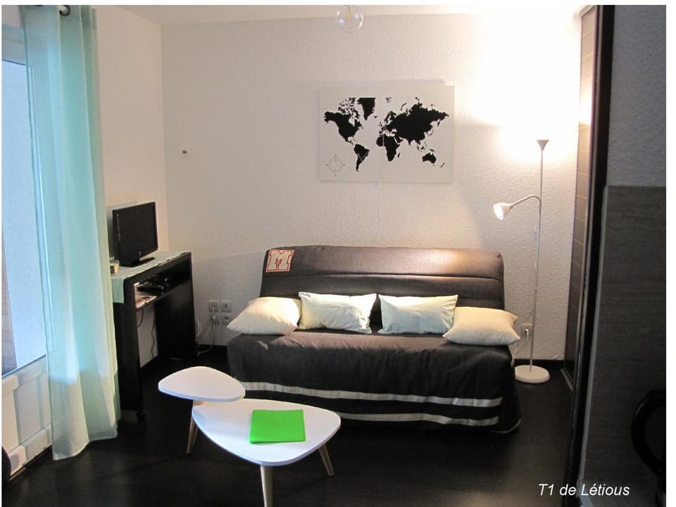 T1 cabine de Letious Cabin in Luz-Saint-Sauveur