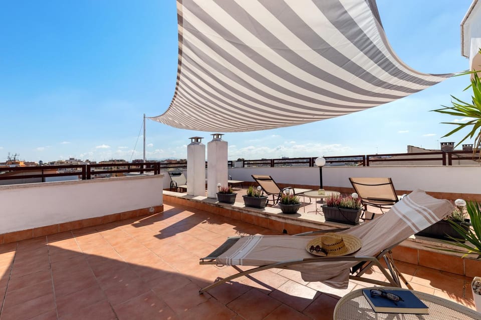 Gianicolo Wonder Terrace Apartment in Rome