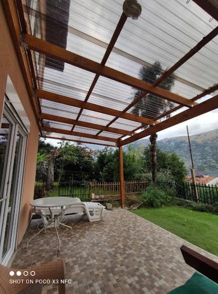 Villa Helen Apartment in Kotor Municipality