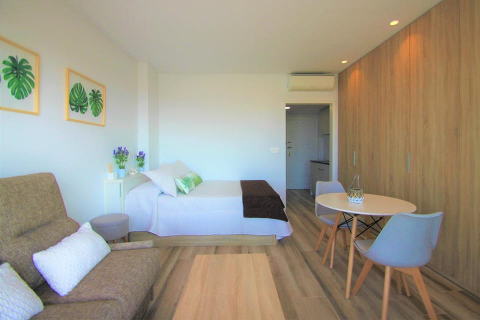 Living room, Seating area, Dining area, Bedroom