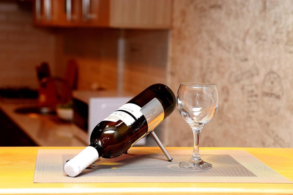Kitchen or kitchenette, Alcoholic drinks