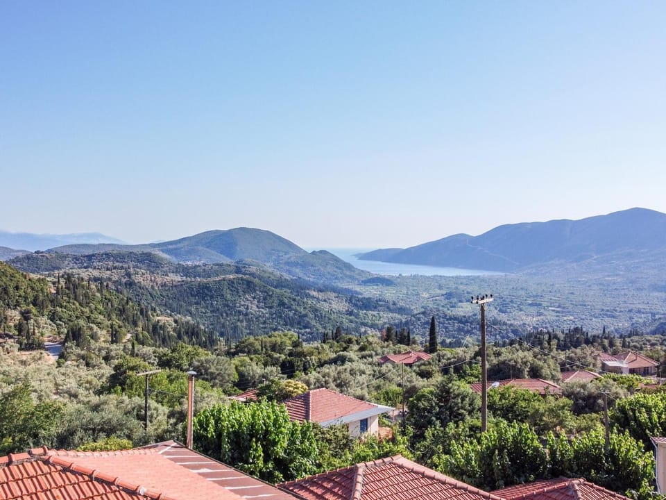 Neighbourhood, Natural landscape, Mountain view, Sea view