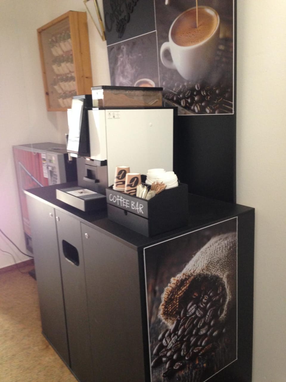 Hotel Alsterquelle 24h Check-in, Free Parking and WiFi Hotel in Schleswig-Holstein