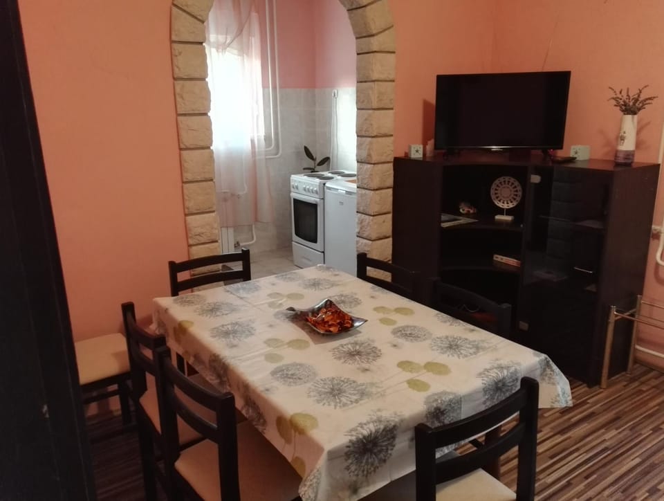 Living room, air conditioner