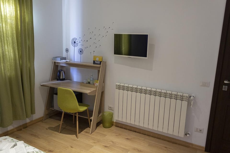 Il Gatto Stanco B&B Bed and Breakfast in Arona