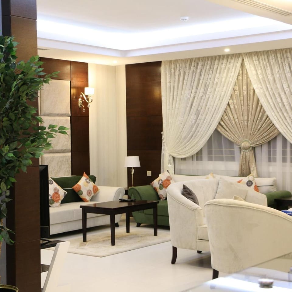 فخامة الريان للشقق المخدومة - اقتصادي Apartment hotel in Riyadh