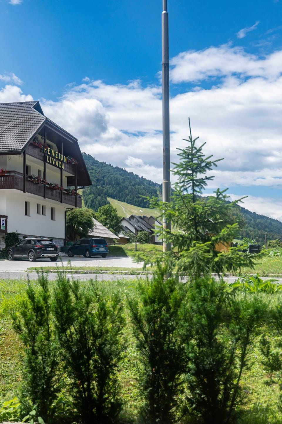 Property building, Day, Natural landscape, Mountain view