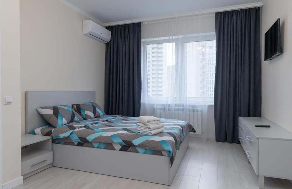 Бориса Гмирі 20, 12 Apartment in Kiev City - Kyiv