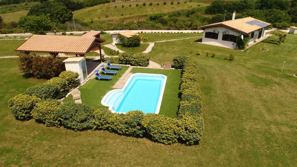 Bird's eye view, Swimming pool