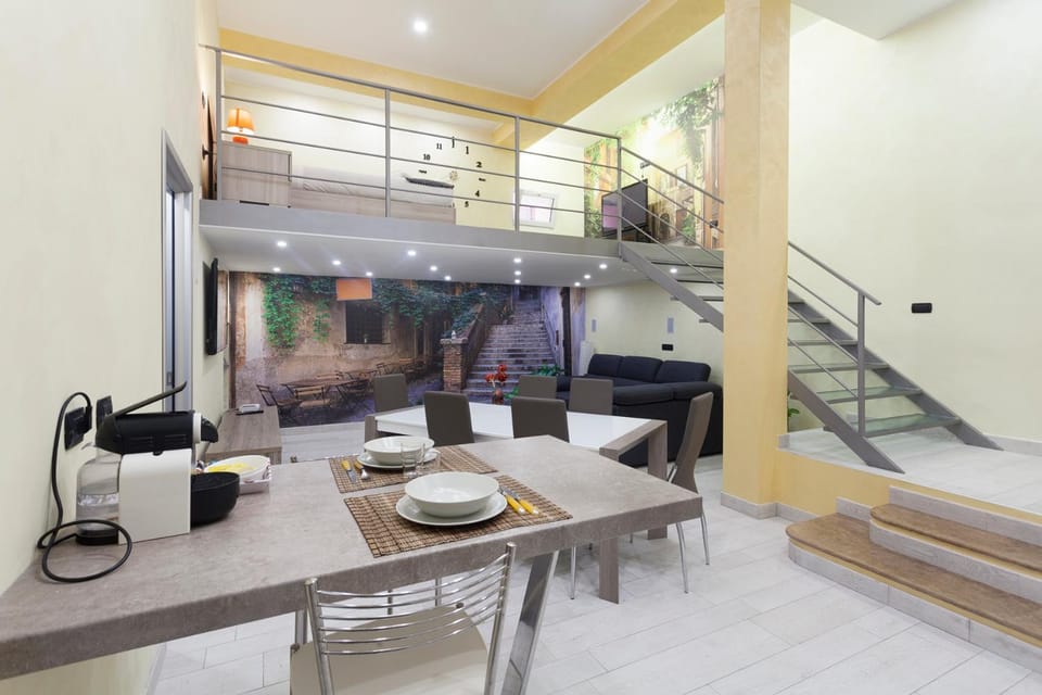 Coffee/tea facilities, Living room, Dining area, Bedroom