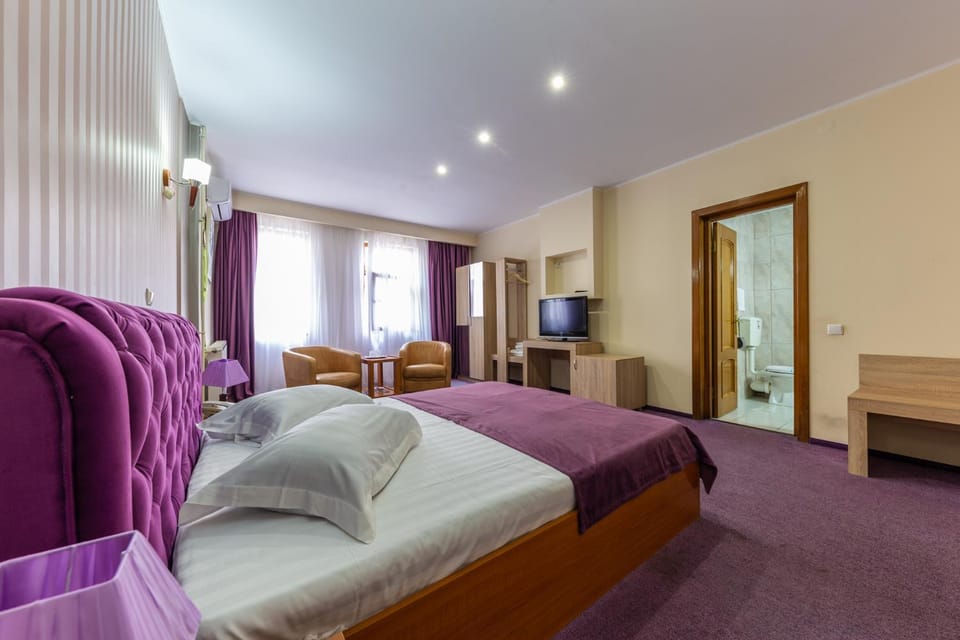 Hotel Amphitryon Hotel in Bucharest