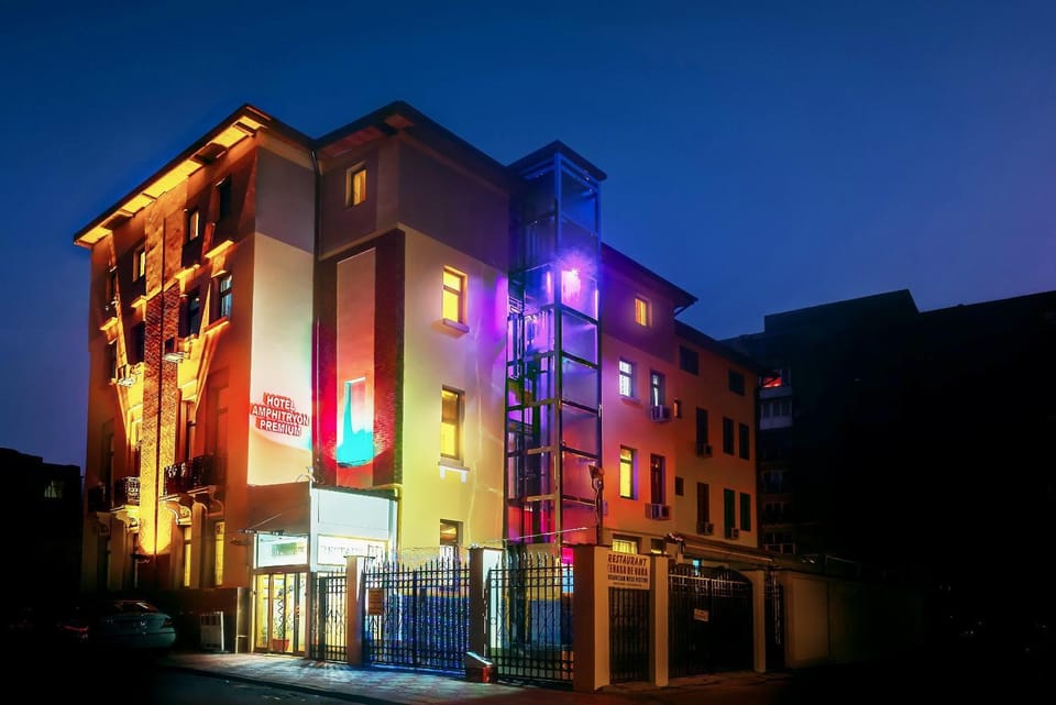 Facade/entrance, Night