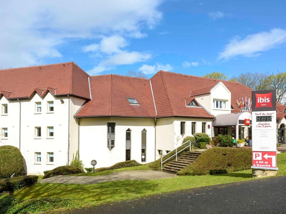 Property building, On site