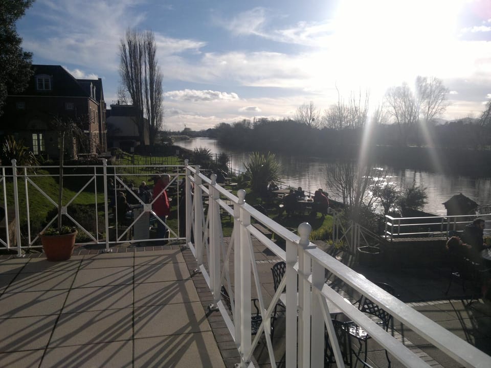 Garden, Balcony/Terrace, River view
