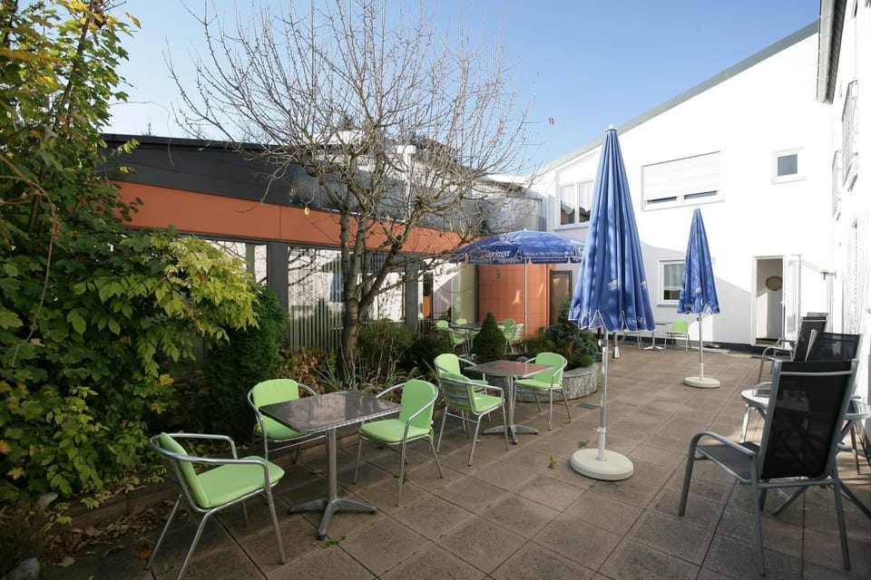 Patio, Restaurant/places to eat, Balcony/Terrace, Fitness centre/facilities, Area and facilities