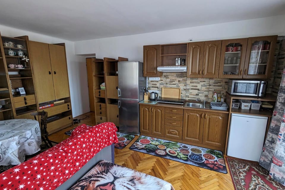 Kitchen or kitchenette, stove