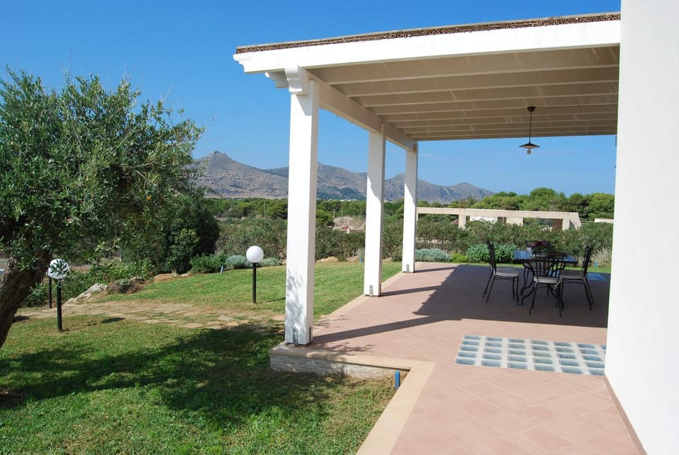 Patio, Garden view