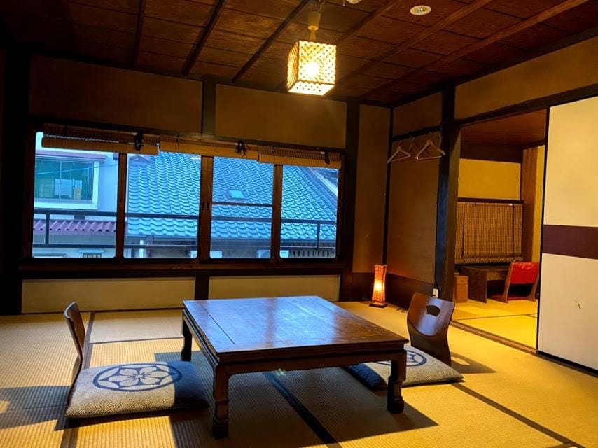 Guest House Kingyoya Bed and Breakfast in Kyoto
