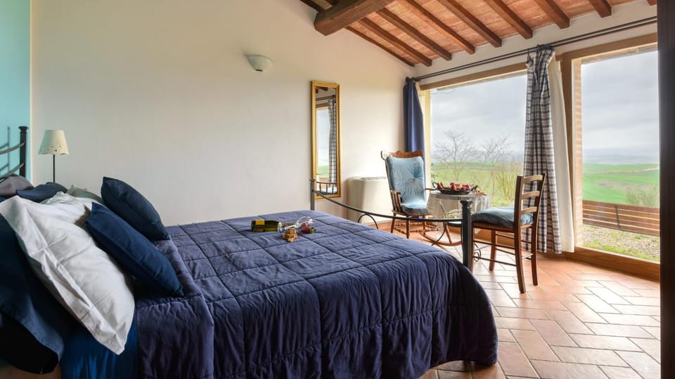 View (from property/room), Bedroom, Garden view