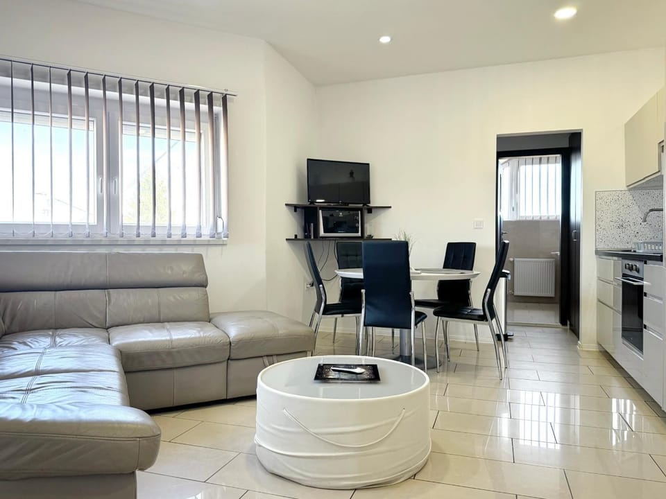 White Apartman Siófok Apartment in Siófok