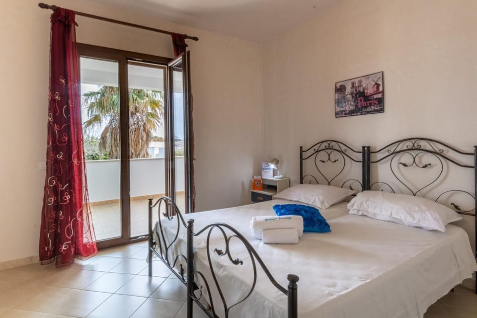 Dimore Mancaversa - Appartamento "Media Domus" House in Marina di Mancaversa-Giannelli