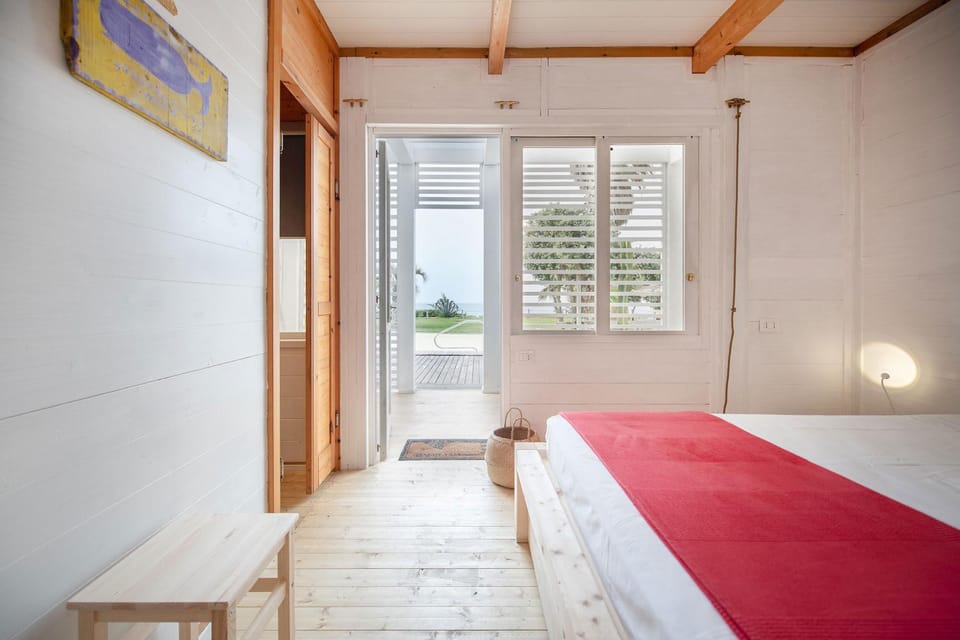 Maresia Rooms Campground/ 
RV Resort in Campania