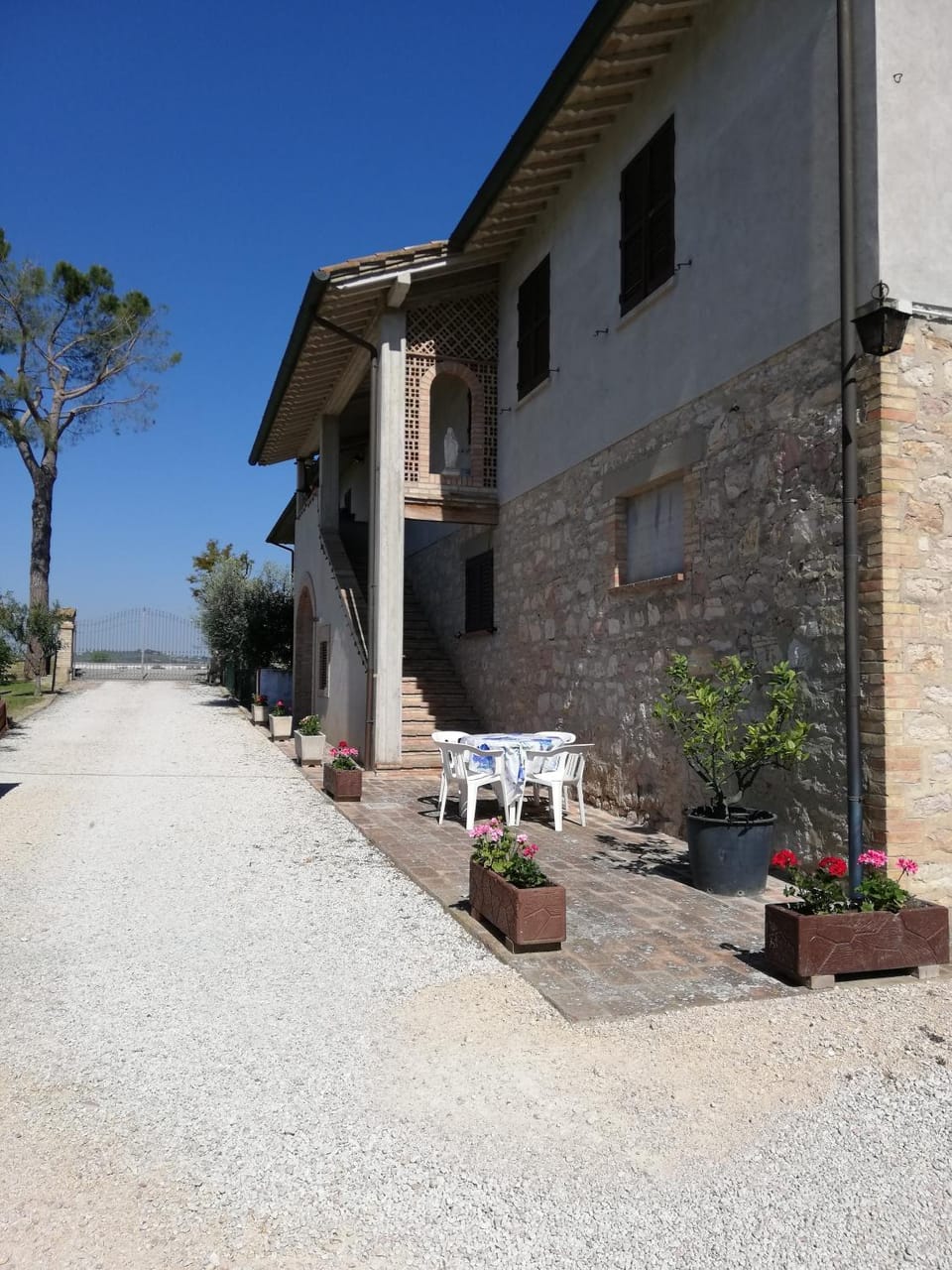 Property building, Facade/entrance