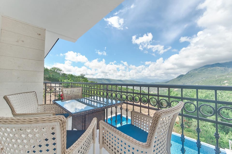 Resort Bevilacqua Apartment in Budva Municipality