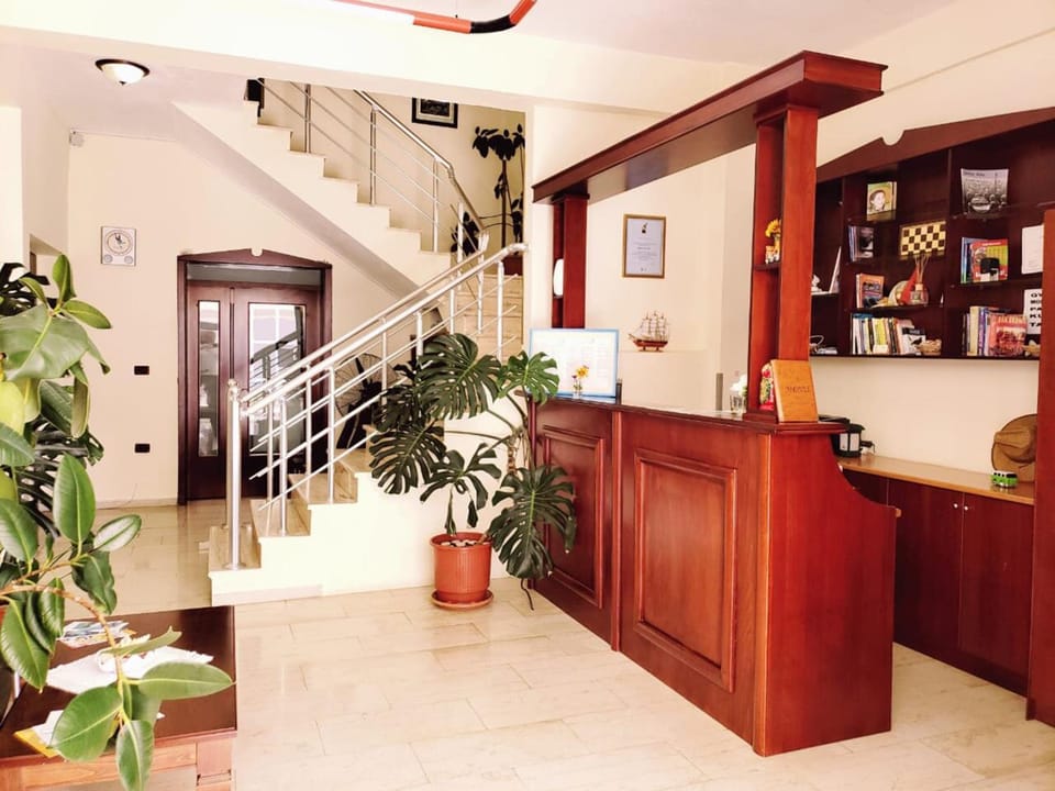Facade/entrance, Lobby or reception