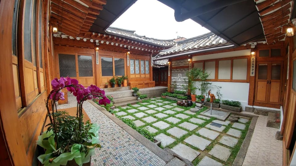 Sohyundang Guesthouse Bed and Breakfast in Seoul