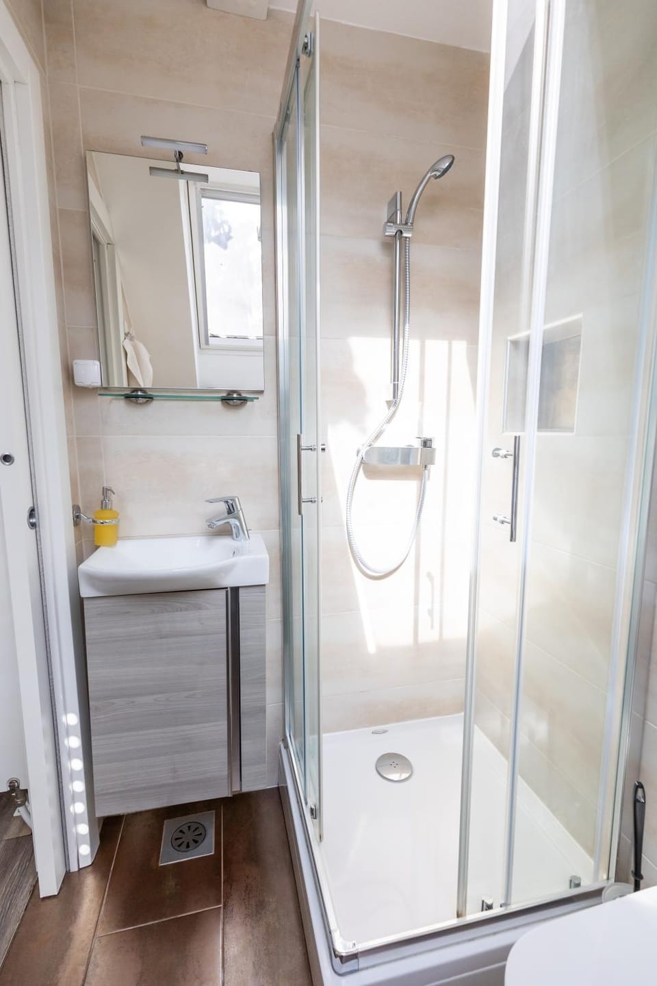 Shower, Bathroom