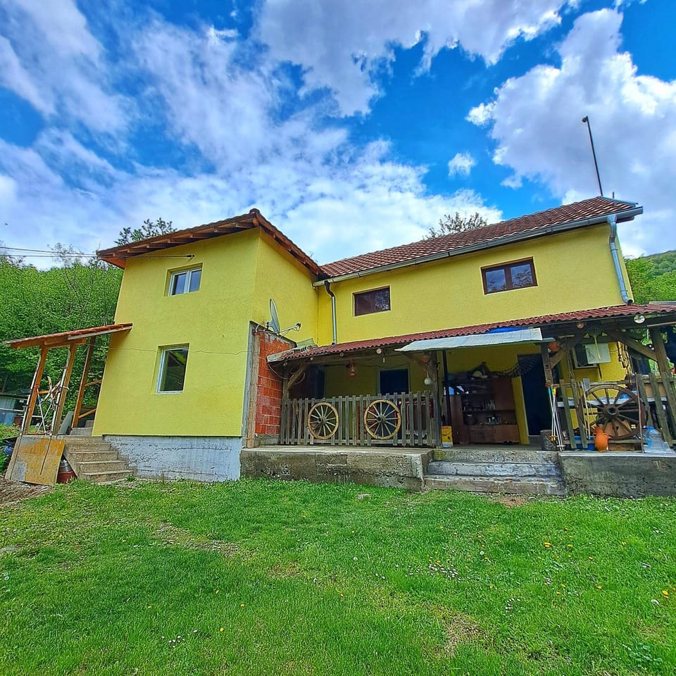 STD "Vila Bor" Bed and Breakfast in Serbia